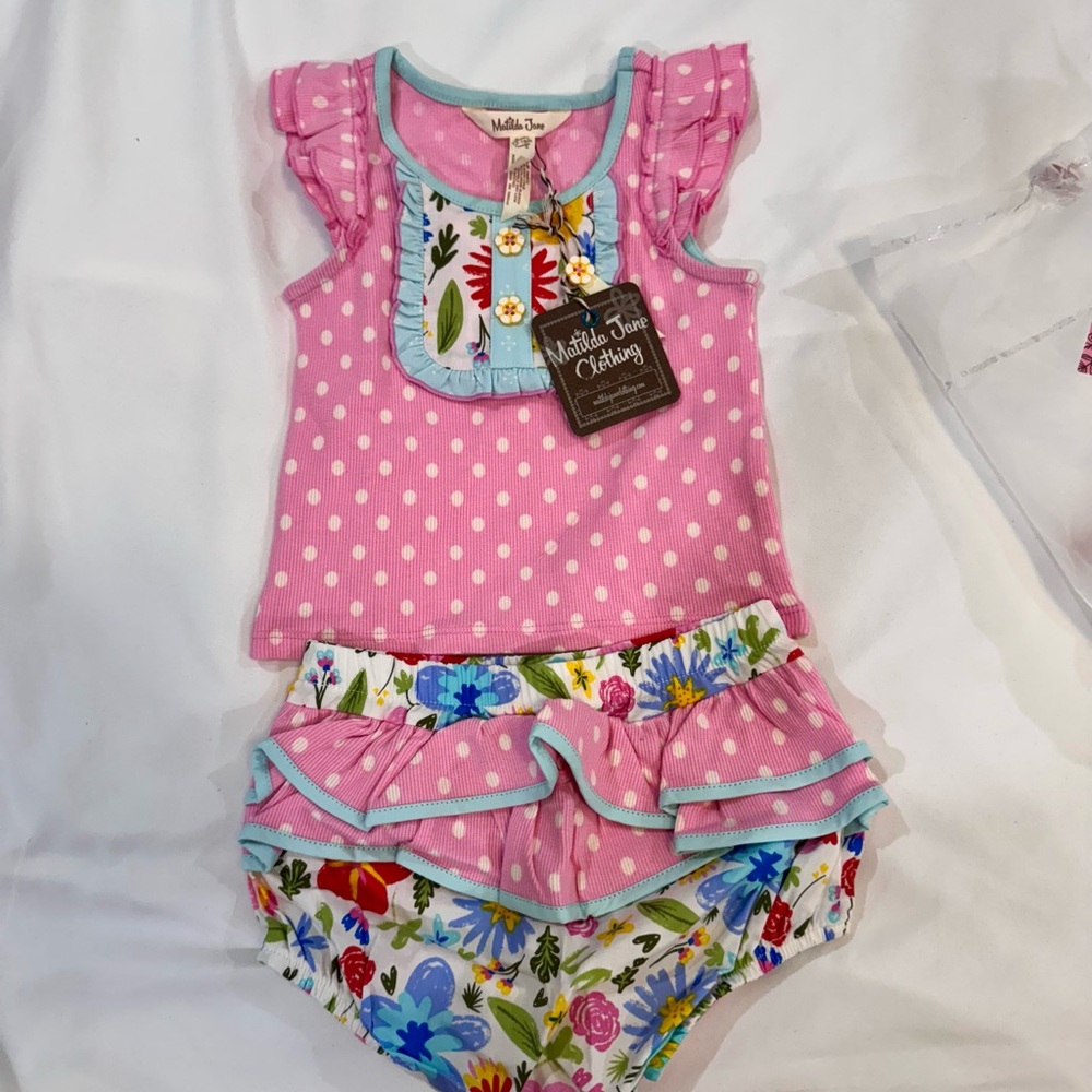 Matilda Jane Top & Ruffled Boomer Set